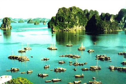 Ha Long Bay ready to welcome summer 2012 tourists